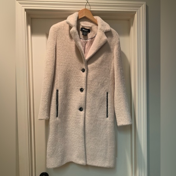 Gorgeous Girls’ Winter Coat - Picture 1 of 3